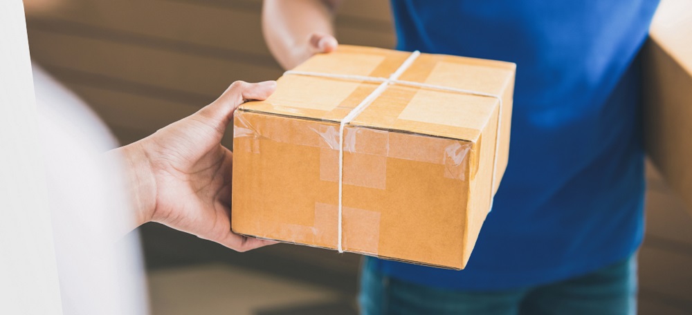 Expedited Shipping Service Meaning, Cost, Benefits